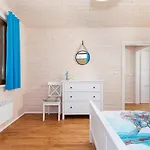 Holiday home Comfortable No 8 , Summer Pool *